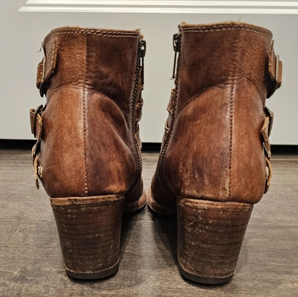 Bed Stu Begin Women's Cognac Dip Dye Leather Buckle Cobbler Ankle Boots Sz 7 - Picture 6 of 11